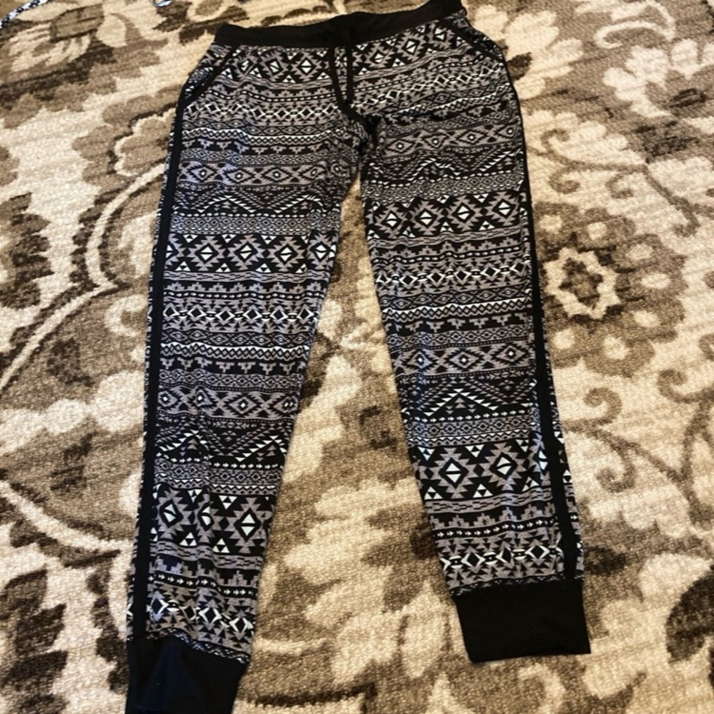 New Tribal joggers leggings